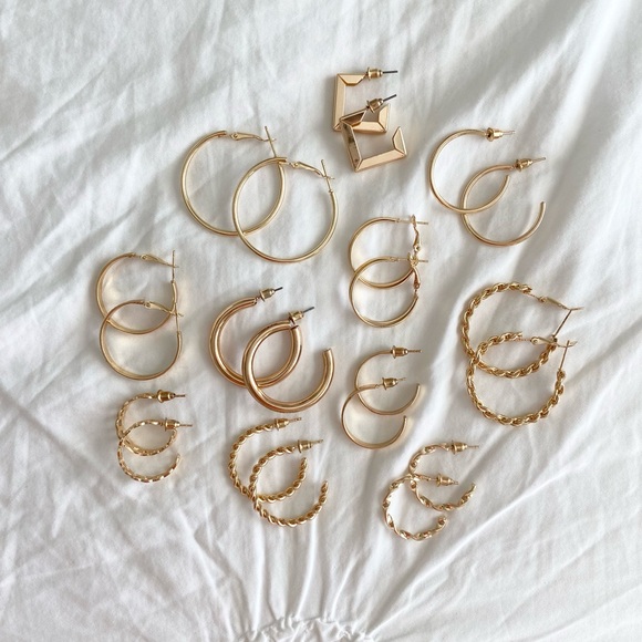 Gold Hoop Earrings - Picture 1 of 1